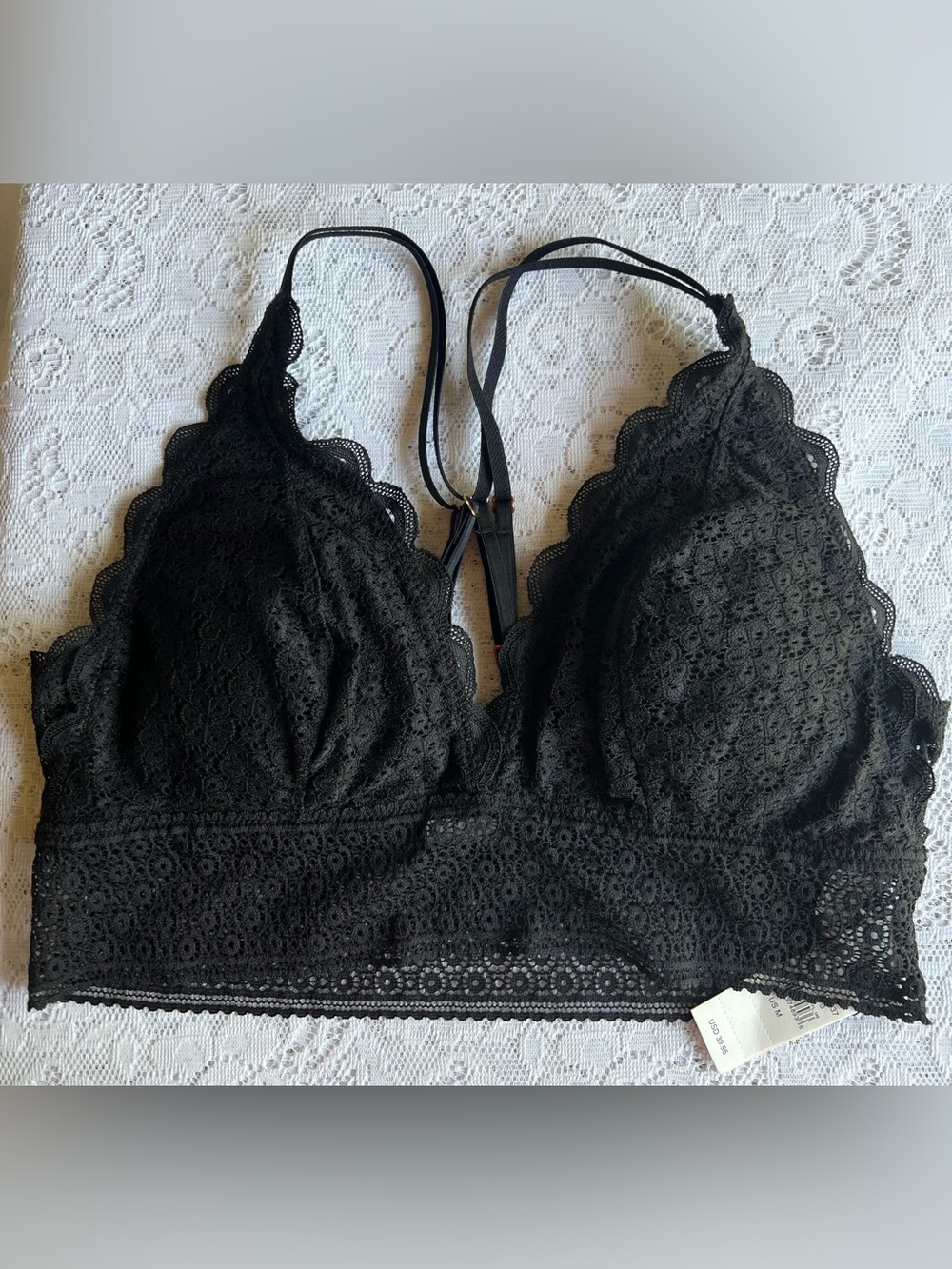 NWT- Aerie Lace Bralette with Scallop Edging - Black medium